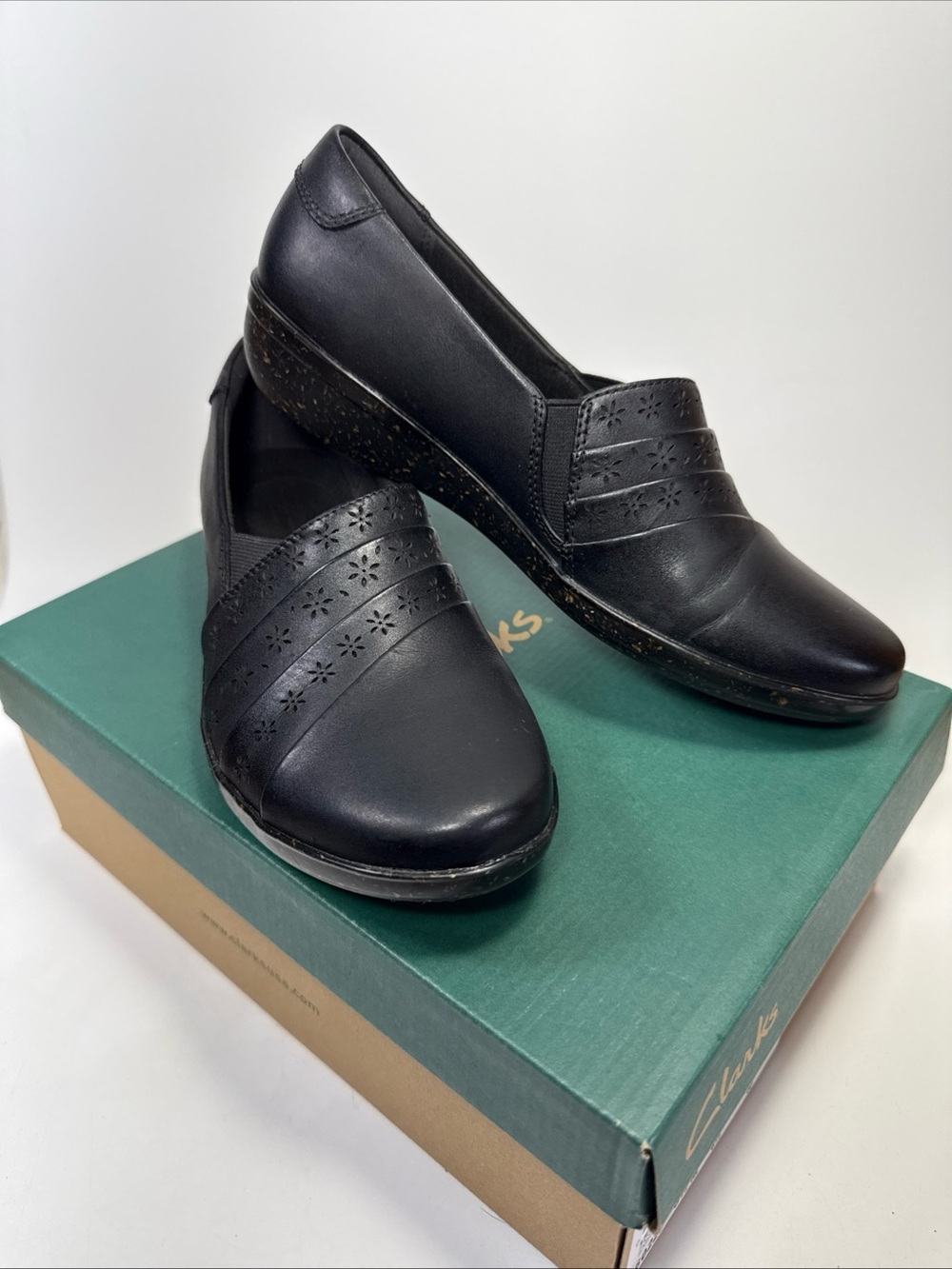 Clarks everlay uma Black Slip-on leather Loafers shoes